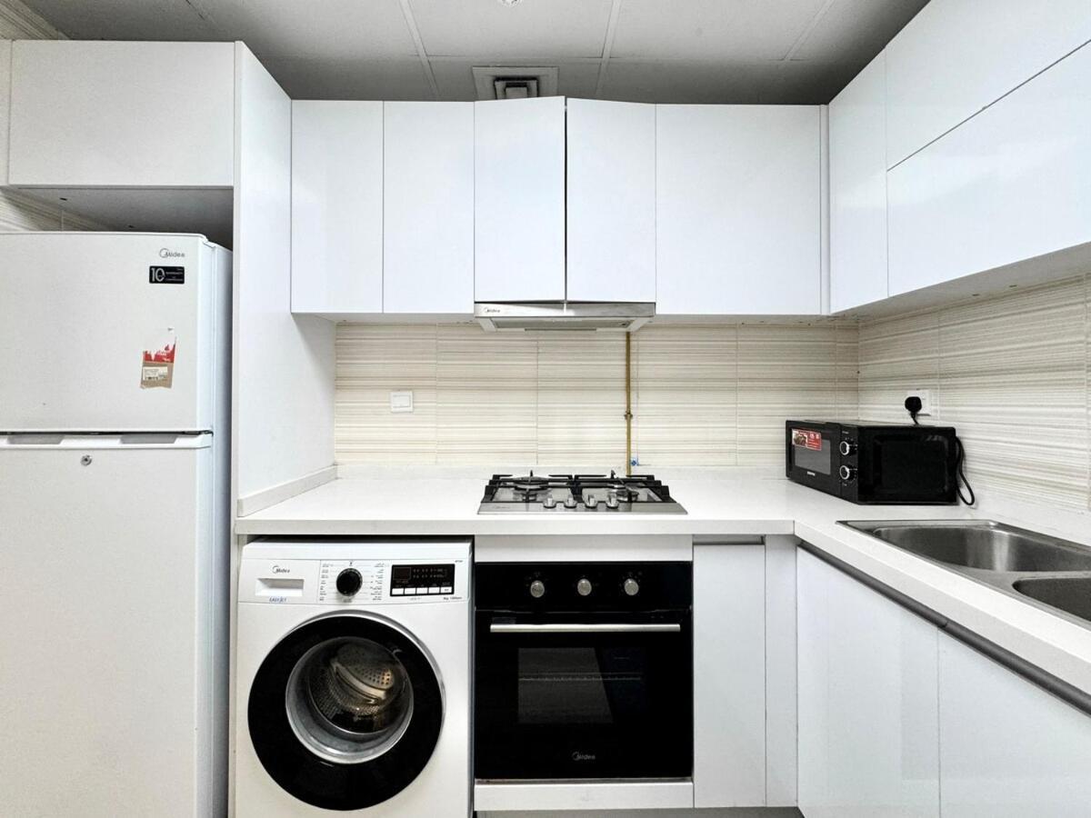 Homes 2 Retreat - Elegant 2br With Balcony & Modern Touch In Jvc Apartment *
